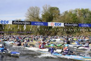 Ligne départ du marathon international des gorges de l'Ardèche - location gîte groupe 20 personnes