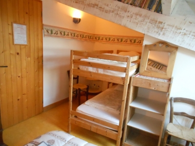 Chambre familiale du gite de groupe, maison familiale de vacances