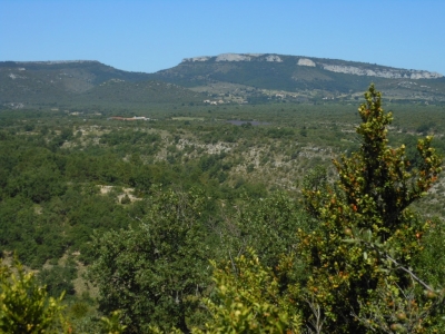 La dent de Retz sur le Plateau des Gras en Ardèche